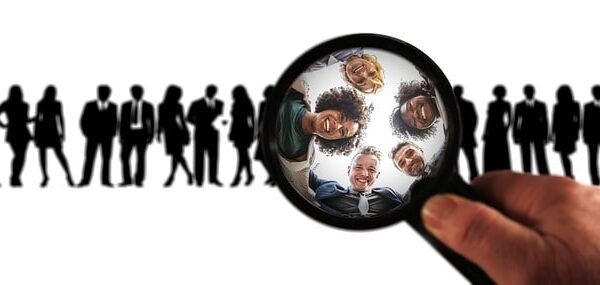 <strong>Como gerar leads qualificados: 7 dicas para captar as melhores vendas para sua empresa</strong>